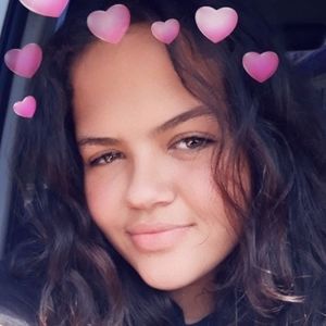 Meet your Posher, Maria karla